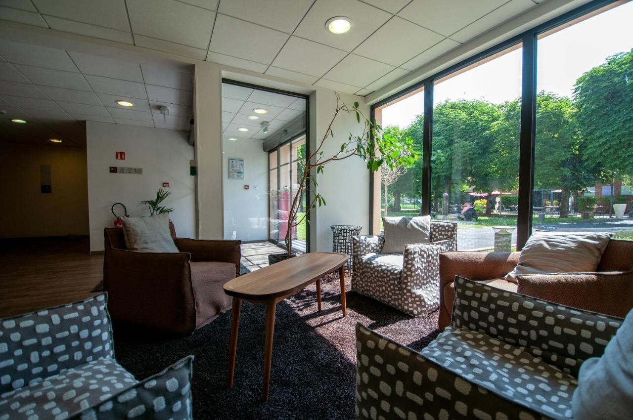 Ibis Laffitte Hotel