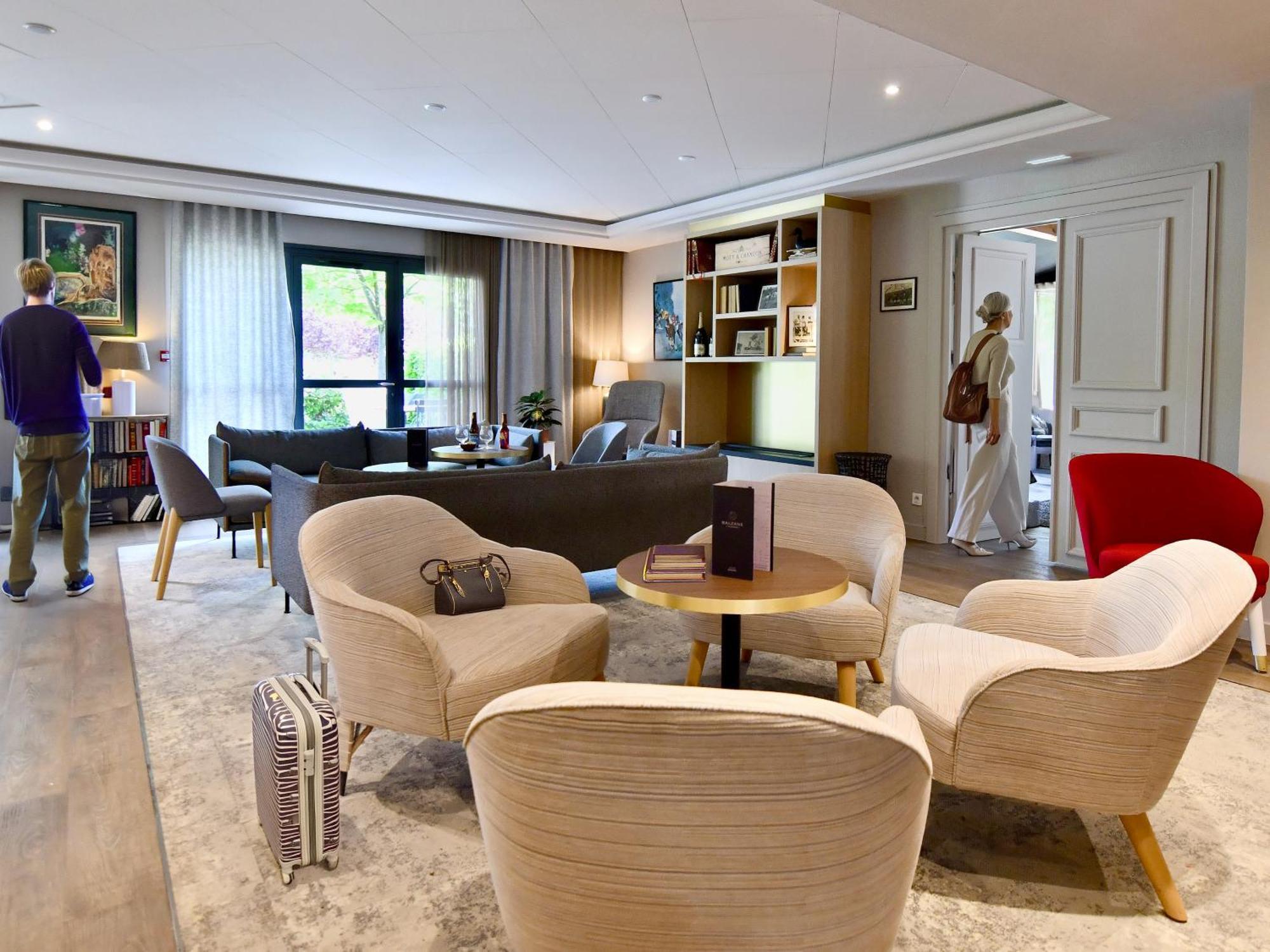 Ibis Laffitte 3*